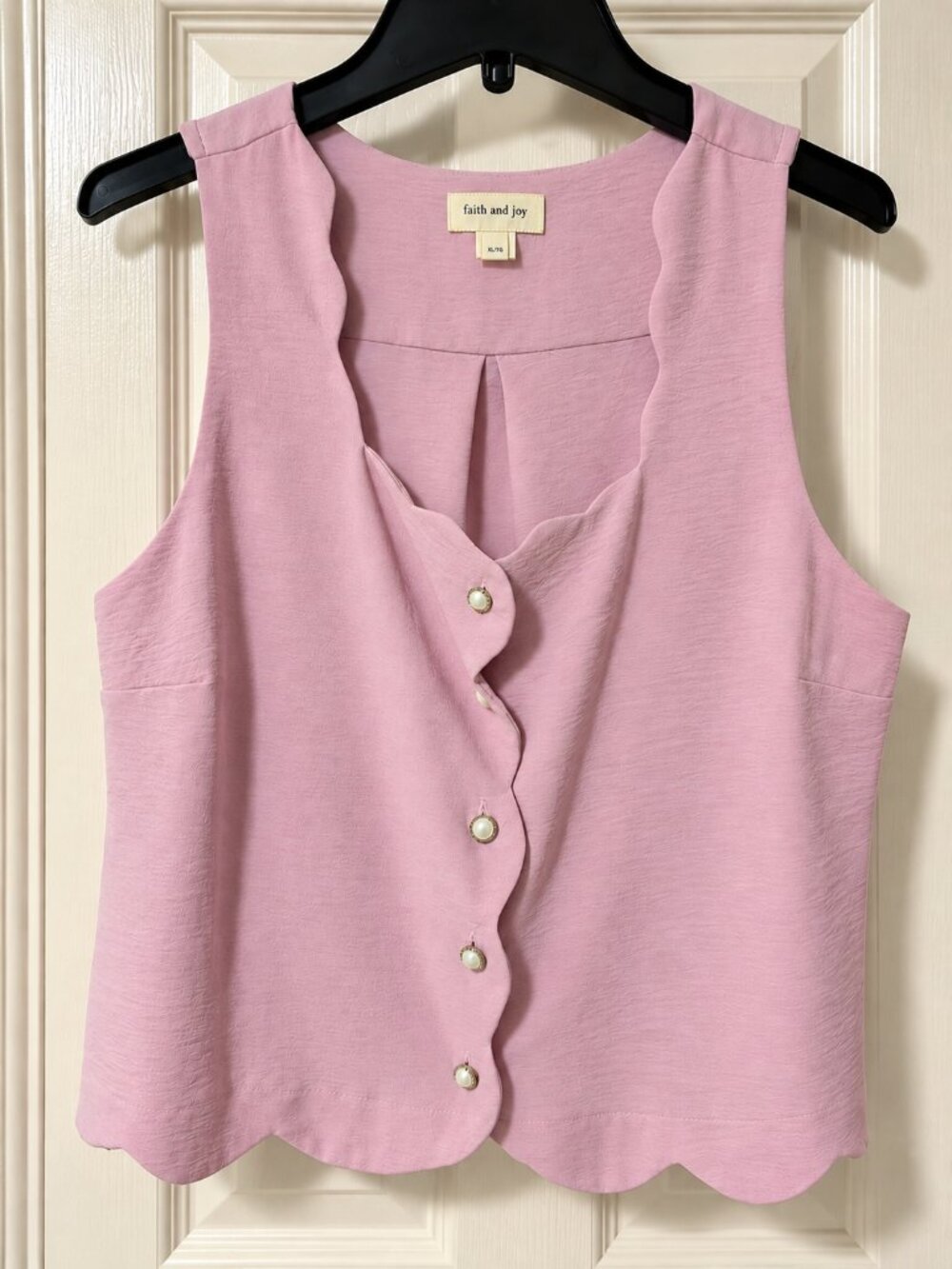 Women's Dusty Pink Sleeveless Button Front Blouse XL